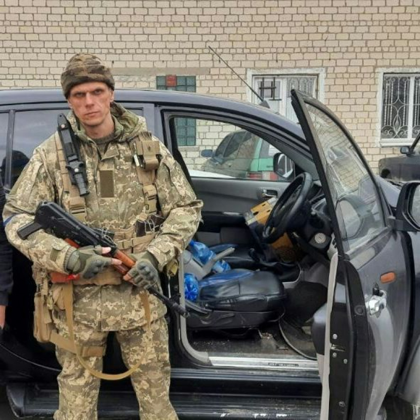 ПЕТРО ВВАЖАВ ОФІС СВОЇМ ДРУГИМ ДОМОМ ТА СУМЛІННО ВИКОНУВАВ ПОКЛАДЕНІ НА НЬОГО ОБОВ'ЯЗКИ